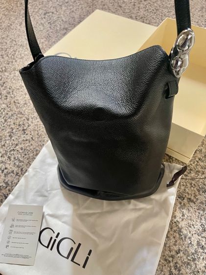 กระเป๋า GiGli สีดำหนังแท้ รูปที่ 2