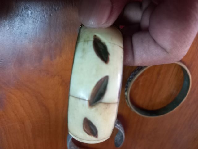 เหมากำไลโบราณ รูปที่ 2