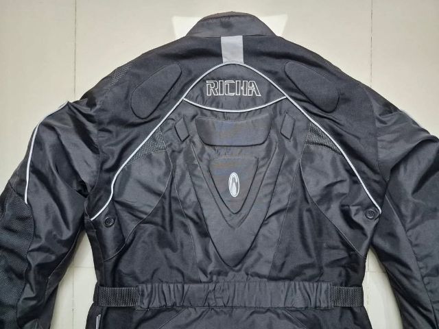 เสื้อการ์ด RICHA  รูปที่ 6