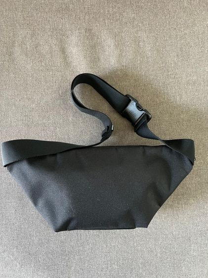 กระเป๋าคาดอก herschel รูปที่ 3