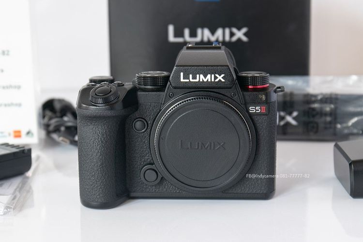 กล้องมิลเลอร์เลส ไม่กันน้ำ Panasonic Lumix DC-S5II สภาพสวย ใช้น้อย ชัตเตอร์ 2xx ภาพ มีประกันศูนย์