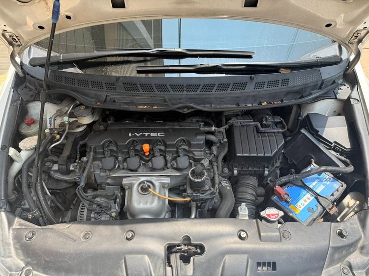 รถ Honda Civic 1.8 E i-VTEC สี ขาว