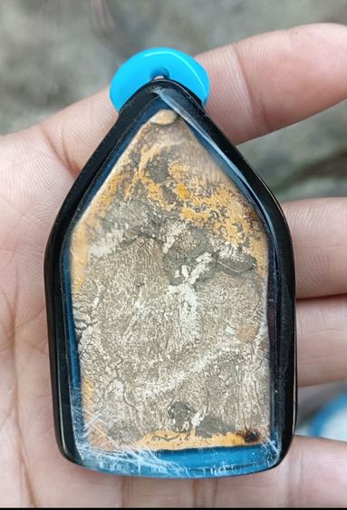 พระสามเหลี่ยม กรอบพลาสติก 1 องค์ รูปที่ 2