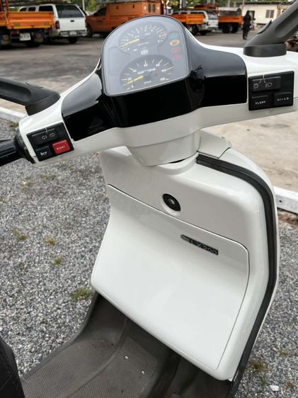 ขาย Vespa cosa รูปที่ 11