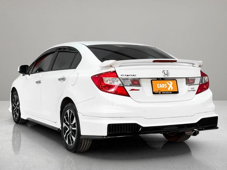 Honda Civic 2014 1.8 ES i-VTEC Sedan เบนซิน ไม่ติดแก๊ส เกียร์อัตโนมัติ ขาว รูปที่ 4