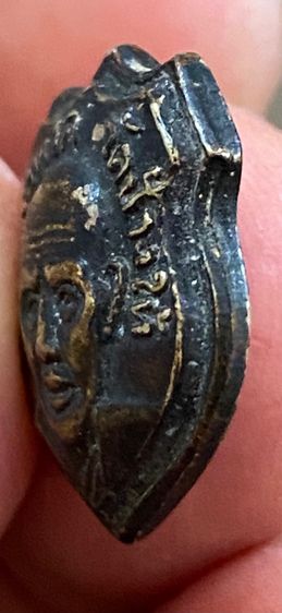 หัวแหวนรูปโล่ห์ ลป.ทวด ปี06 รูปที่ 2