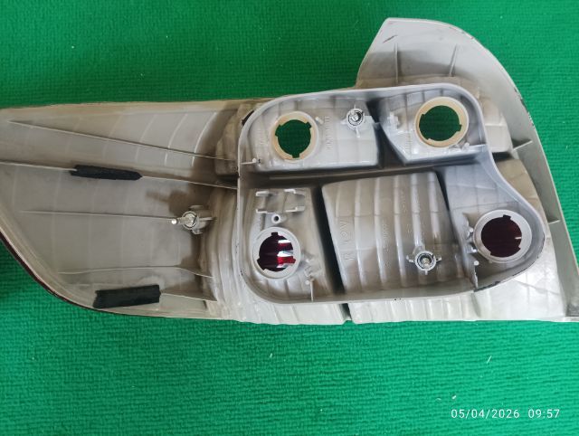 ไฟท้ายโตโยต้าวีออสตัวแรกของแท้ รูปที่ 2