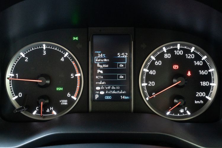 Toyota Majesty 2025 2.8 Premium Van ดีเซล ไม่ติดแก๊ส เกียร์อัตโนมัติ ดำ รูปที่ 2