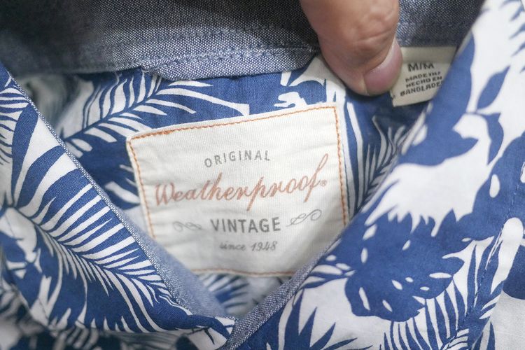 เสื้อฮาวาย Weatherproof ลายใบไม้-พื้นขาว (M 44) รูปที่ 3