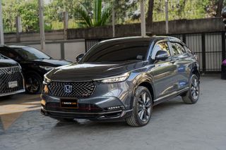 Honda HR-V 1.5 RS e HEV  สีเทา MY2023 ปีจด2024  ไมล์น้อย 27,xxxกม. เจ้าของเดียว บุ๊คคู่มือ อุปกรณ์ครบ รถสวยใหม่มากๆ มี Warrantyศูนย์ รับประก