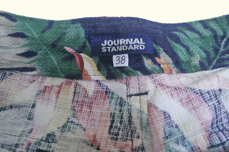 กางเกงขาสั้น Journal Standard สีกรมท่า ลายดอก-ใบไม้ made in JAPAN (32) รูปที่ 3