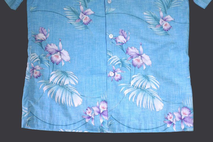 เสื้อฮาวาย Vintage made in Hawaii สีฟ้า ลายดอกไม้ ผ้ากลับตะเข็บ (S 38) รูปที่ 3