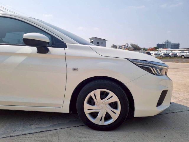 Honda Civic 2020 1.8 E i-VTEC Sedan เบนซิน ไม่ติดแก๊ส เกียร์อัตโนมัติ เงิน รูปที่ 3