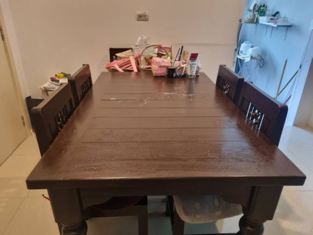 โต๊ะไม้สักพร้อมเก้าอี้ 6 ตัว รูปที่ 2
