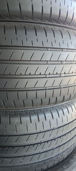บริสโตน205 50 17ปี22ดอกยางเต็มทุกเส้น  รูปที่ 4