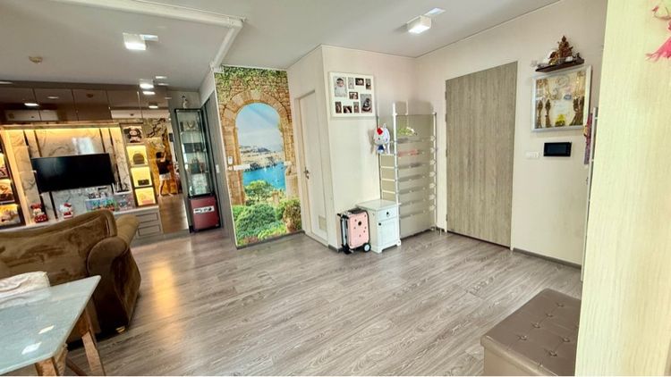 ตกแต่งครบ 🏬ขายคอนโดพร้อมอยู่ Zelle รัตนา​ธิเบศร์ ติดเซ็นทรัล ติดสถานีรถไฟฟ้า​ ห้องวิวสระ หิ้วกระเป๋าเข้าอยู่ได้ทันที🛍️ รูปที่ 4