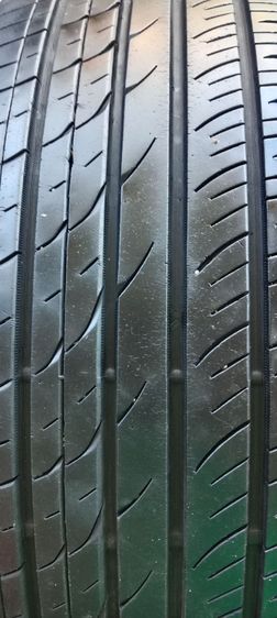 ยางโตโย215 45 18ปี22 ดอกยางสวยเท่ากันหมด