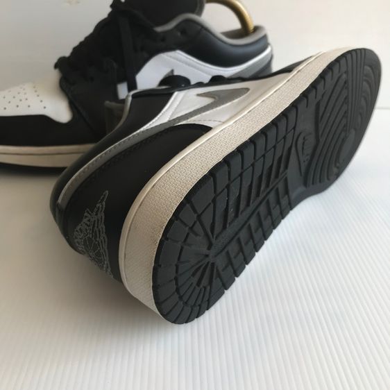 Jordan 1 low black particle gray รูปที่ 7