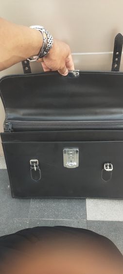 กระเป๋านักเรียน Jacob มีกุญแจ รูปที่ 6