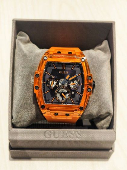 นาฬิกา Guess สีส้มสวยๆ