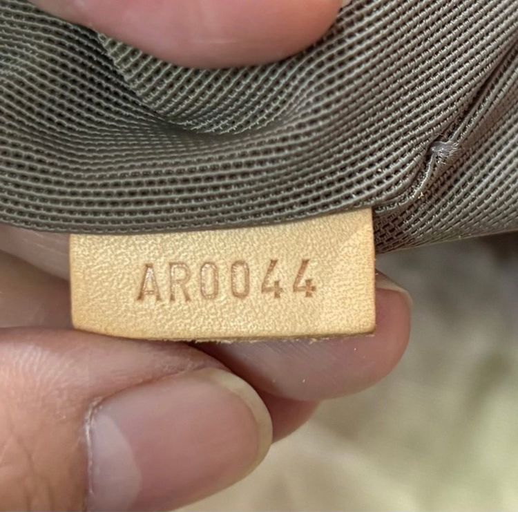 LV ของแท้ รูปที่ 2