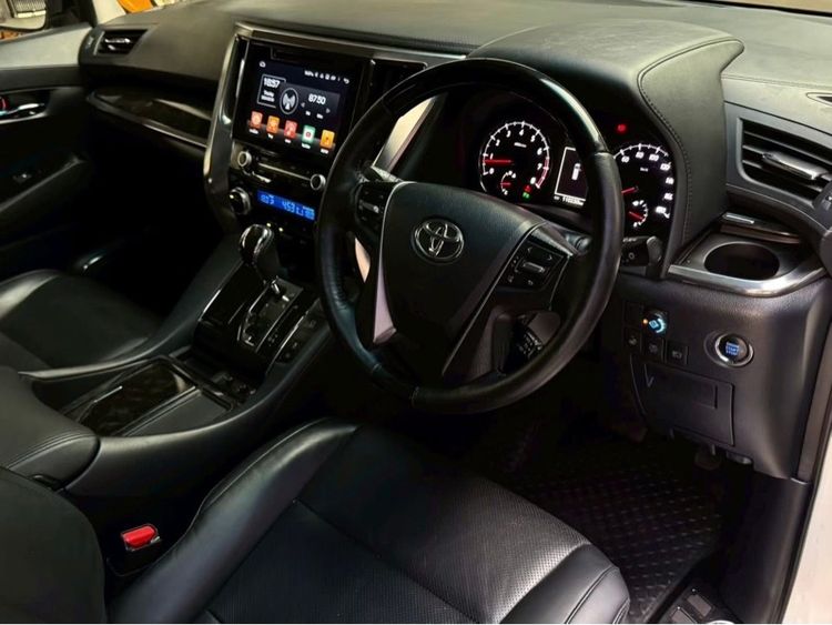 Toyota Alphard 2015 3.5 Executive Lounge Van เบนซิน LPG เกียร์อัตโนมัติ ขาว รูปที่ 4