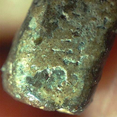  พระซุ้มกอ พิมพ์จิ๋ว กรุวัดพิกุล ทุ่งเศรษฐี จังหวัดกำแพงเพชร ตัวจริง ราคาจริง พิสูจน์ได้ จากกล้องจุลทัศ  รูปที่ 13