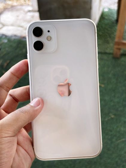 iPhone 11 64 GB สีขาว รูปที่ 3