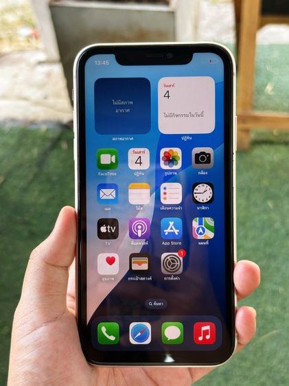 iPhone 11 64 GB สีขาว