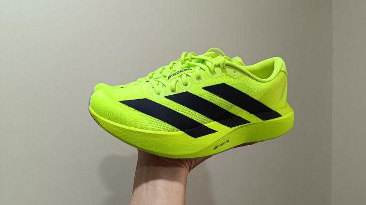 รองเท้าผ้าใบ เขียว ผ้า UK 6.5 | EU 40 | US 8 Adidas Adizero Evo SL ของแท้💯