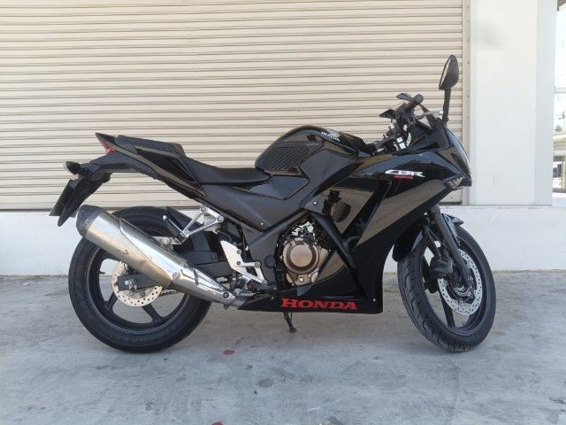 CBR300R 2017 รถบ้าน รูปที่ 3