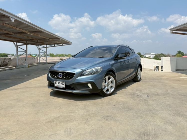 Volvo V40 2014 2.0 Cross Country T5 Sedan เบนซิน ไม่ติดแก๊ส เกียร์อัตโนมัติ น้ำเงิน รูปที่ 2