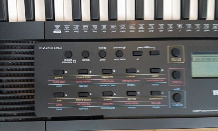 ขาย Digital Keyboard PSR-E273 YAMAHA  รูปที่ 2
