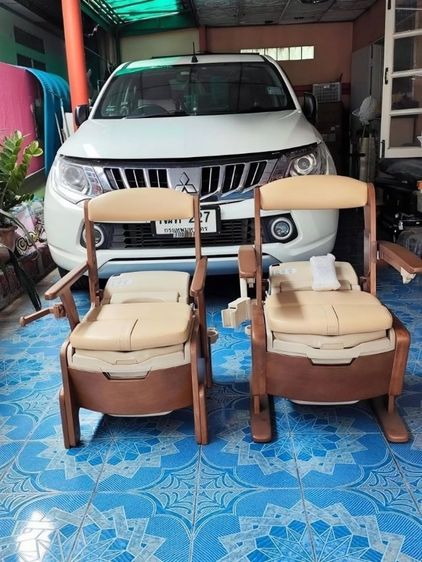 สุขภัณฑ์เคลื่อนที่อัจฉริยะเพื่อสุขภาพ 
(ตีเป็นมือสอง สภาพดี)
โปรโมชั่น:ซื้อ 1 แถม 1 (แถมตัวซ้ายอีก 1 ตัว)
Sale:10,500 บาท
 รูปที่ 5