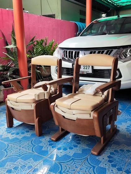 สุขภัณฑ์เคลื่อนที่อัจฉริยะเพื่อสุขภาพ 
(ตีเป็นมือสอง สภาพดี)
โปรโมชั่น:ซื้อ 1 แถม 1 (แถมตัวซ้ายอีก 1 ตัว)
Sale:10,500 บาท
 รูปที่ 7