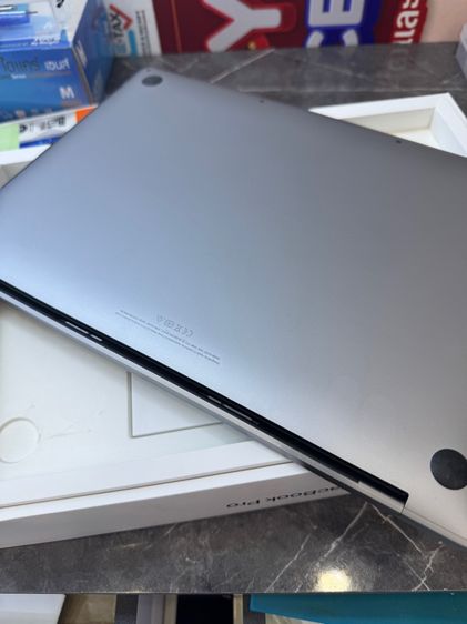 MacBook Pro 13 inch 2020 💻 i5 Quad-Core RAM 16GB SSD 512GB จอ Retina คีย์บอร์ด English ครบกล่อง อุปกรณ์แท้ ใช้งานปกติ ไม่มีรอย รูปที่ 4