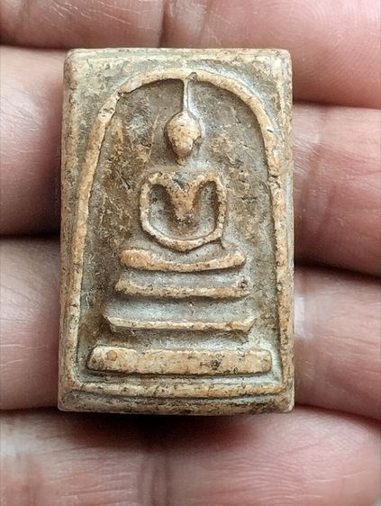 สมเด็จวัดระฆังพิมพ์ใหญ่เกศทะลุซุ้มเนื้อหาสวยมากให้ภาพบรรยาย