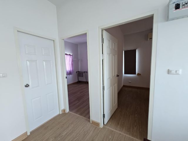 Sena Development มีบางส่วน ไม่ใช่ ให้เช่า ลิฟวิ่งนารายา2 ลพบุรี รูปที่ 3