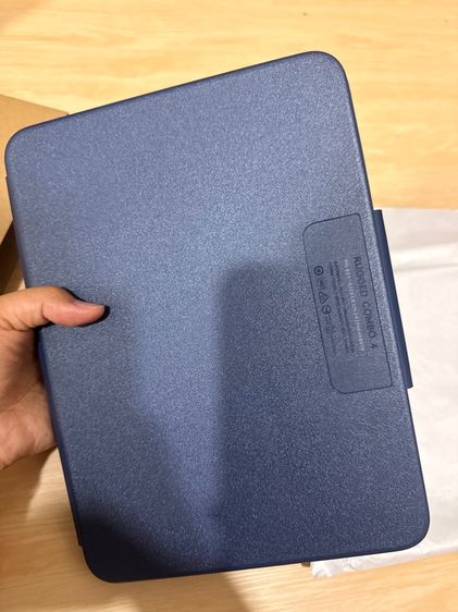 Logitech Rugged Combo 4 (เคส คีย์บอร์ด iPad ของแท้) รูปที่ 3