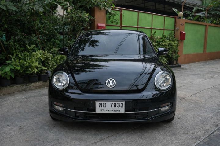 Volkswagen Beetle 2012 1.2 TSi Sedan เบนซิน ไม่ติดแก๊ส เกียร์อัตโนมัติ ดำ รูปที่ 2