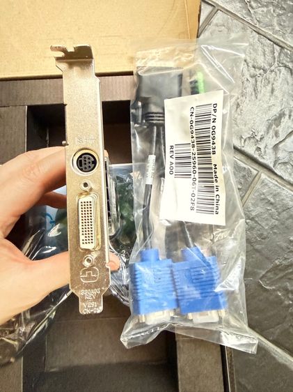AMD Radeon HD3450 256 MB PCI-E x ของใหม่ เก่าเก็บไม่ได้ใช้งาน รูปที่ 2