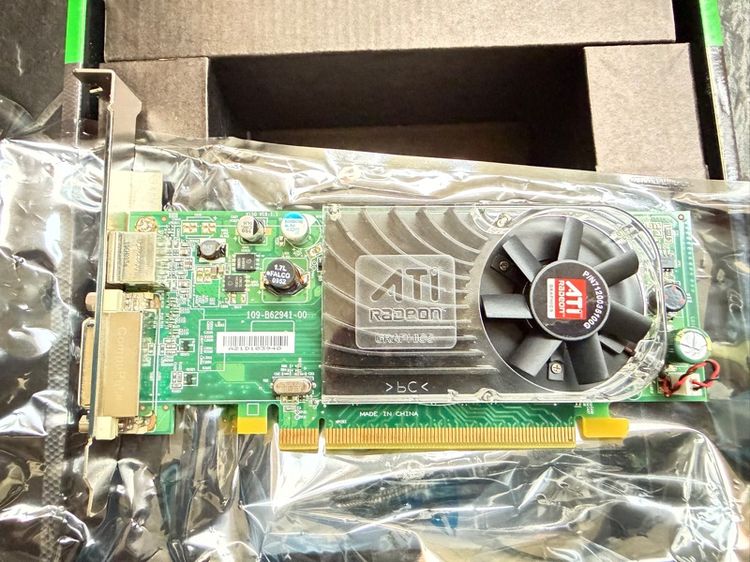 จอภาพ AMD Radeon HD3450 256 MB PCI-E x ของใหม่ เก่าเก็บไม่ได้ใช้งาน