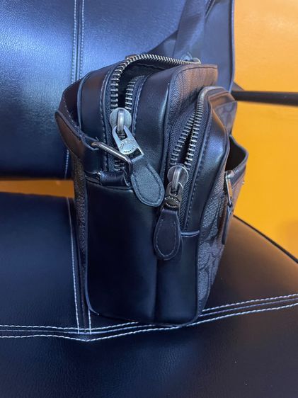 ขายกระเป๋าครอสบอดี้ Coach รุ่น 91485 (West Camera Bag In Signature Canvas) แคนวาสลาย Signature และหนังแท้ราคา4,000บาท รูปที่ 4