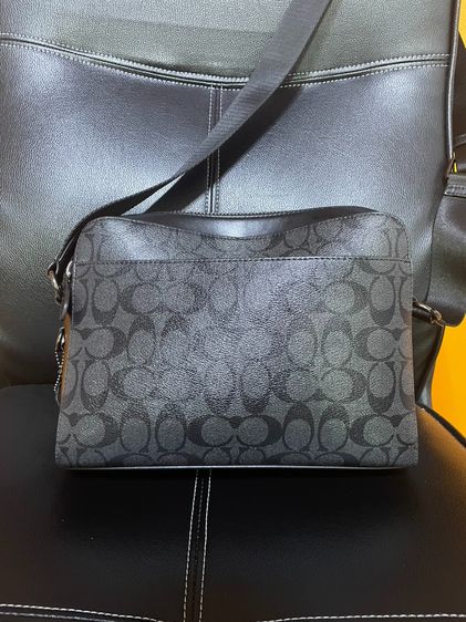 ขายกระเป๋าครอสบอดี้ Coach รุ่น 91485 (West Camera Bag In Signature Canvas) แคนวาสลาย Signature และหนังแท้ราคา4,000บาท รูปที่ 2