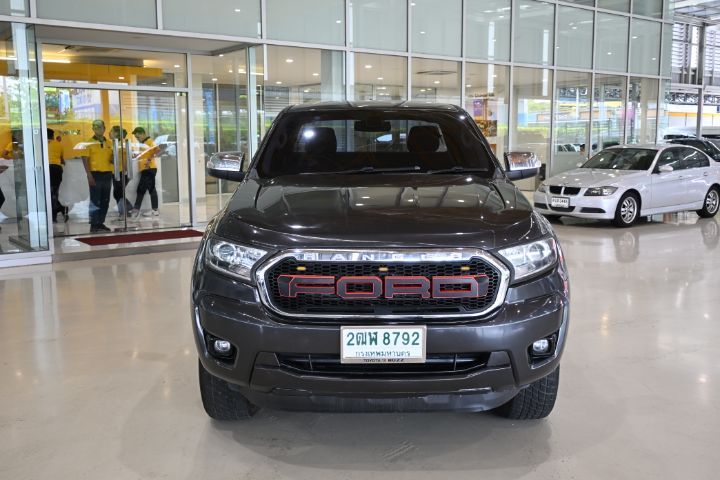 รถ Ford Ranger 2.2 Hi-Rider XLT สี เทา