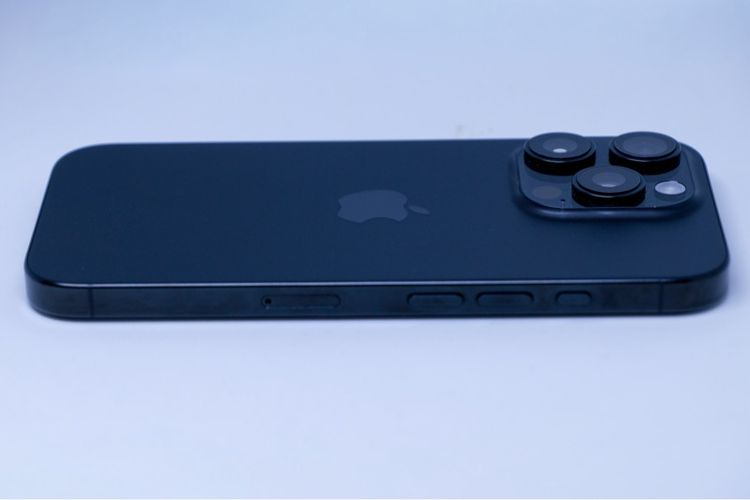 iPhone 16 Pro 256 GB สี Black Titanium 	สภาพใหม่มาก รูปที่ 5