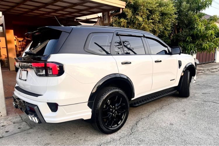 Ford Everest 2024 2.5 LTD Sport TDCI Utility-car ดีเซล เกียร์อัตโนมัติ ขาว รูปที่ 4
