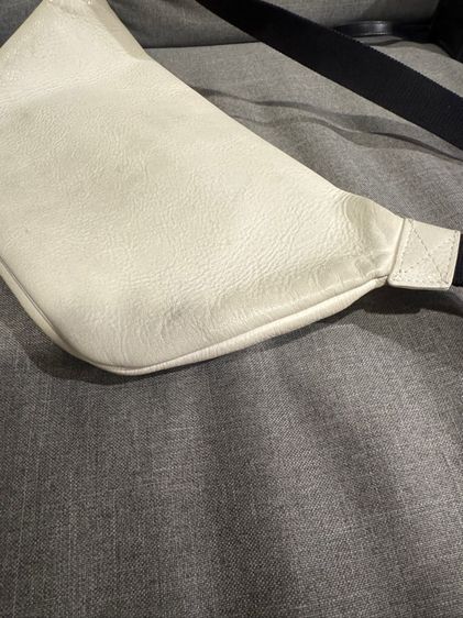 Balenciaga beltbag รูปที่ 6