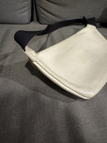 Balenciaga beltbag รูปที่ 7