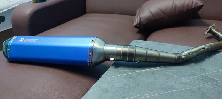 ท่อAKRAPOVIC PCX160 แถมคออีกชุด สภาพ98เปอร์เซ็น ซื้อมาลองใส่รอท่ออีกใบ ใส่แค่สองวัน ไม่มีชำรุด(พร้อมจุกลดเสียง) รูปที่ 4